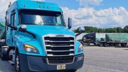 Regional flatbed CDL-A driver job in Daytona Beach FL with guaranteed weekend home time