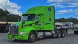 Regional flatbed CDL-A driving job in Marietta GA with steady regional miles